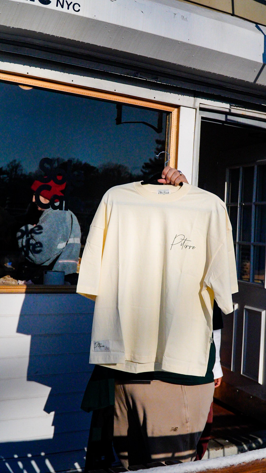 Señor Pitirre Oversized